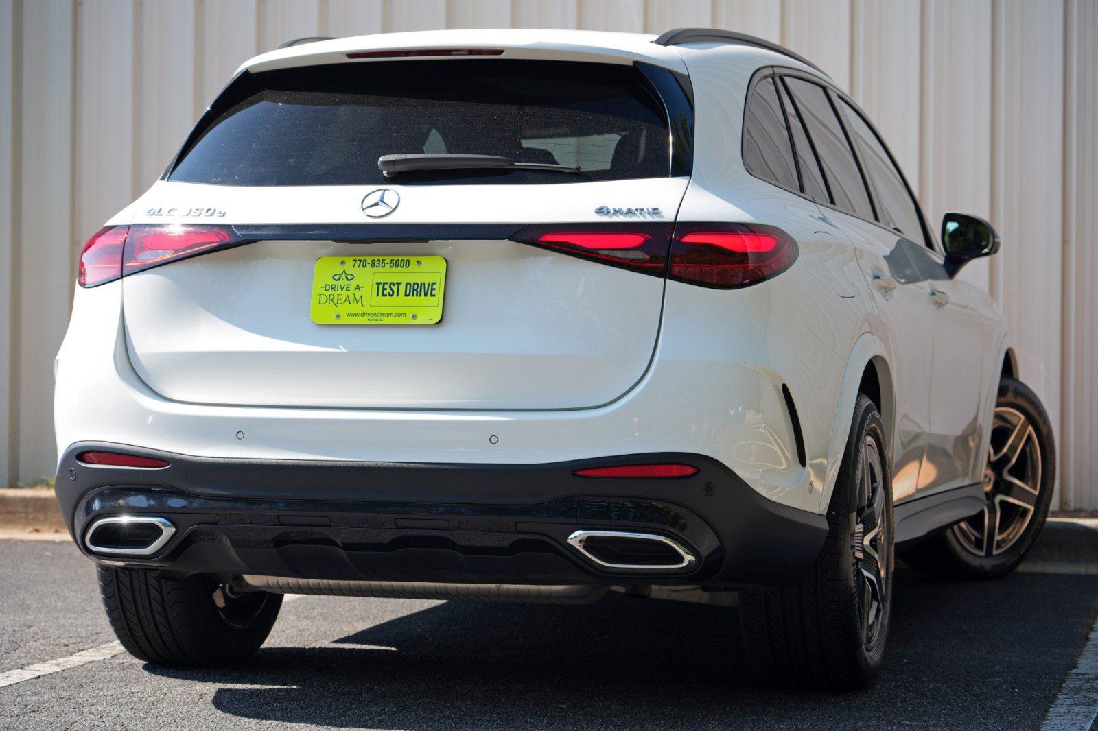 Used 2025 Mercedes-Benz GLC 350e 4MATIC w/ AMG Line image 5