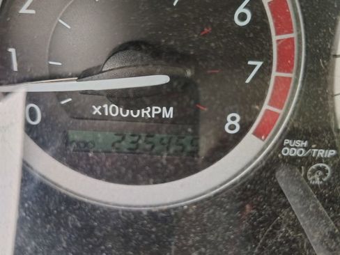 Used 2005 Toyota Sienna LE image 23