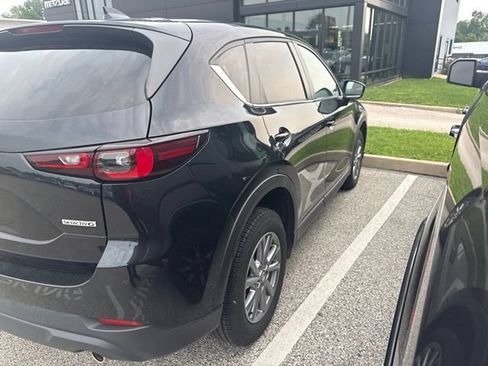 Used 2023 MAZDA CX-5 AWD 2.5 S w/ Select Package image 22