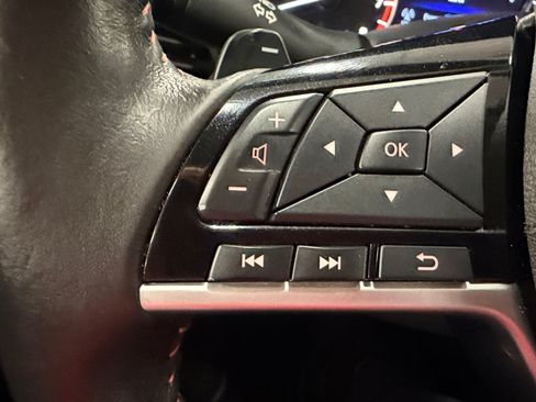 Used 2024 Nissan Altima 2.5 SR FWD image 17