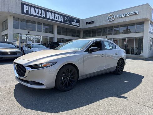 Used 2024 MAZDA MAZDA3 s FWD image 3