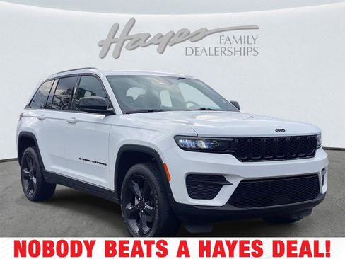 Certified 2024 Jeep Grand Cherokee Altitude image 1