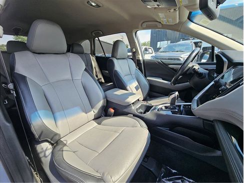 Used 2021 Subaru Outback Limited AWD/4WD image 4