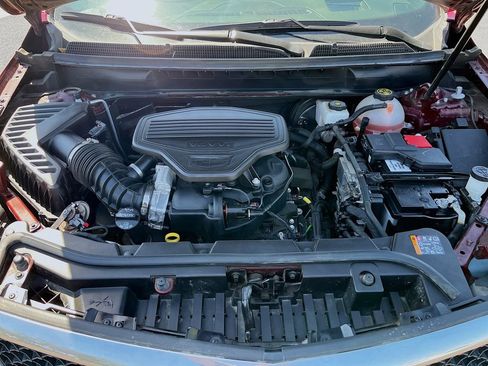 Used 2022 Cadillac XT5 Sportv w/ Technology Package AWD/4WD image 32