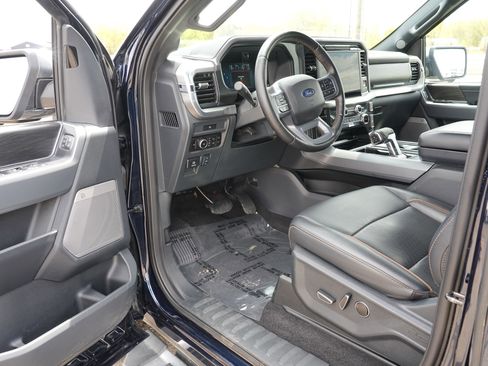 Used 2025 Ford F150 Lariat w/ Equipment Group 502A High AWD/4WD image 15