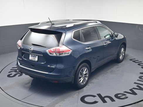 Used 2015 Nissan Rogue SL w/ SL Premium Package image 35