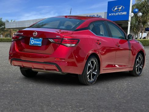 Used 2024 Nissan Sentra SV FWD image 3