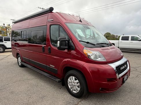 Used 2022 RAM ProMaster 3500 w/ Premium Convenience Group FWD image 2