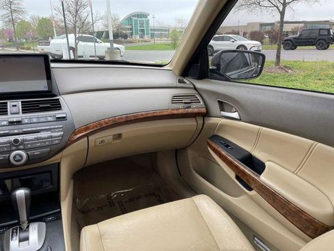 Used 2010 Honda Accord EX-L image 57
