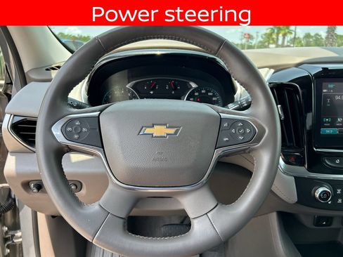 Used 2019 Chevrolet Traverse LT FWD image 23