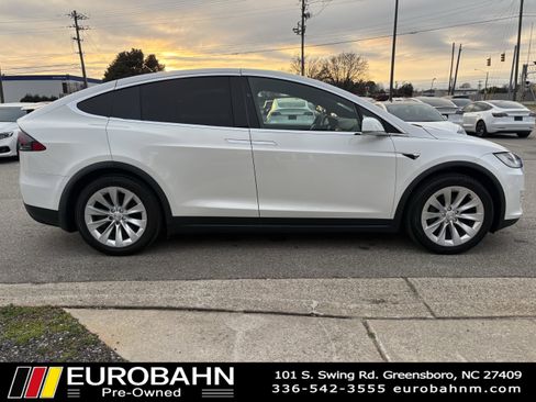 Used 2021 Tesla Model X Long Range image 25