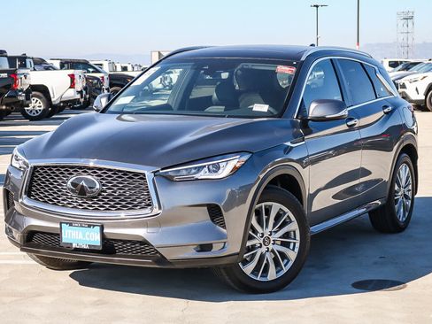 New 2025 INFINITI QX50 Luxe image 1
