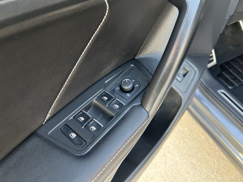 Used 2024 Volkswagen Tiguan SEL R-Line AWD/4WD image 14