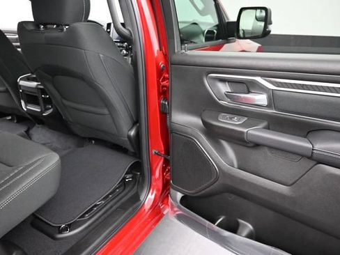 New 2026 RAM 1500 Big Horn AWD/4WD image 13