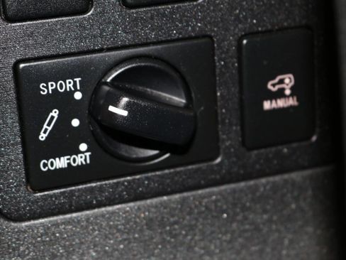 Used 2020 Toyota Sequoia Platinum image 62