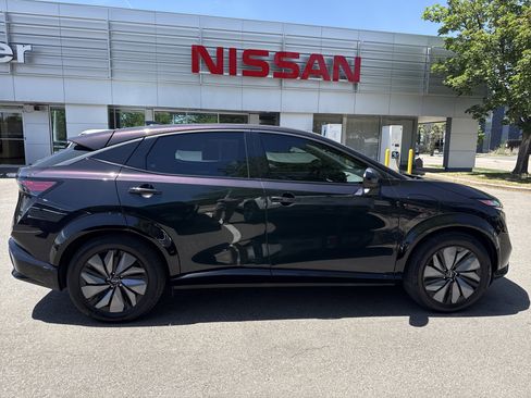 Certified 2023 Nissan Ariya AWD image 8