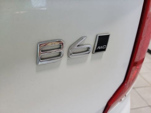 Used 2024 Volvo XC90 B6 Plus image 21