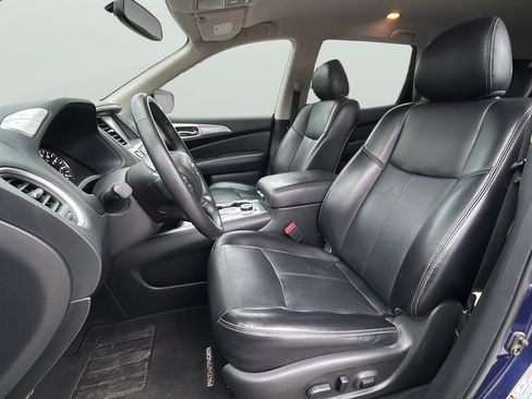 Used 2020 Nissan Pathfinder SL AWD/4WD image 34
