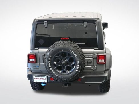 Used 2023 Jeep Wrangler Unlimited w/ Cold Weather Group AWD/4WD image 27