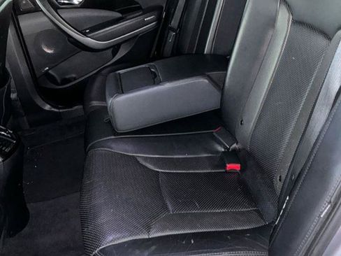 Used 2015 Hyundai Azera FWD image 12