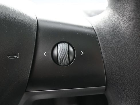 Used 2023 Tesla Model 3 Standard Range RWD image 19