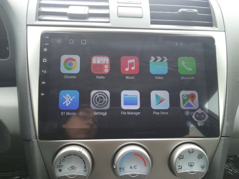 Used 2011 Toyota Camry image 16