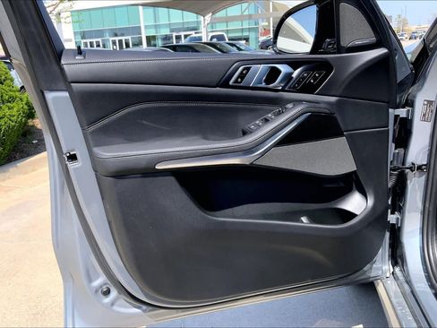 New 2026 BMW X5 M60i image 10