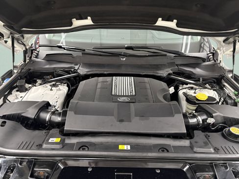 Used 2018 Land Rover Range Rover Sport Supercharged AWD/4WD image 7