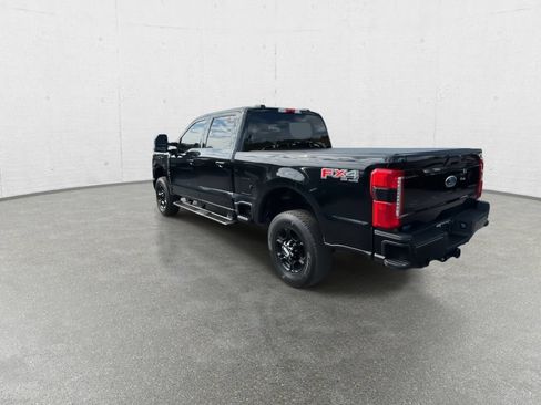 Used 2024 Ford F250 XLT w/ XLT Premium Package AWD/4WD image 9