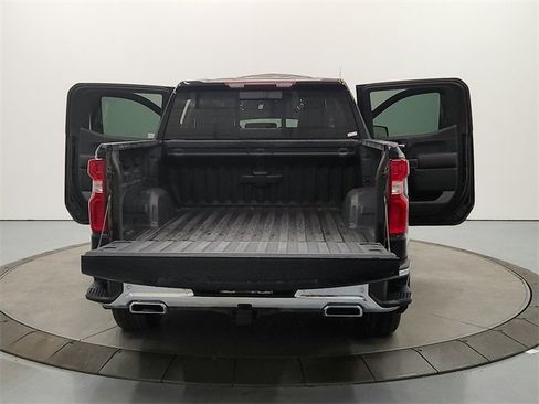 Used 2019 Chevrolet Silverado 1500 LTZ image 15