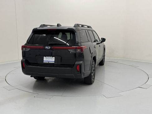 Certified 2026 Subaru Outback Limited AWD/4WD image 5