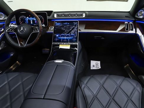 New 2026 Mercedes-Benz Maybach S 580 4MATIC image 7