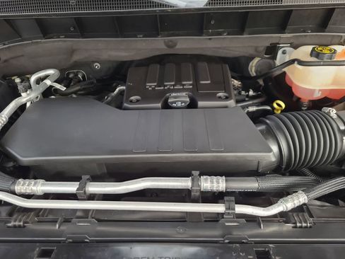 Used 2023 Chevrolet Silverado 1500 Custom w/ LPO, Dark Essentials Package image 17