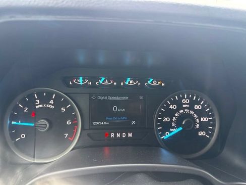 Used 2020 Ford F150 XLT w/ Equipment Group 302A Luxury AWD/4WD image 22