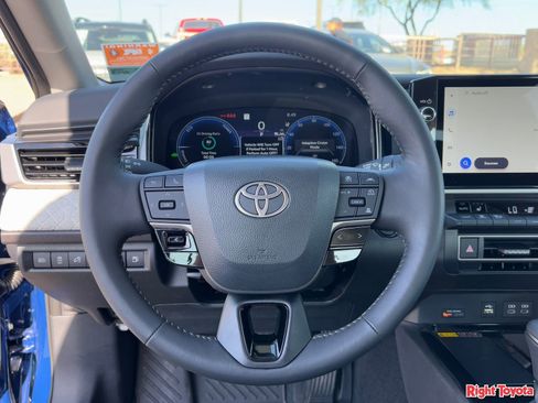 Certified 2026 Toyota Camry XLE image 22