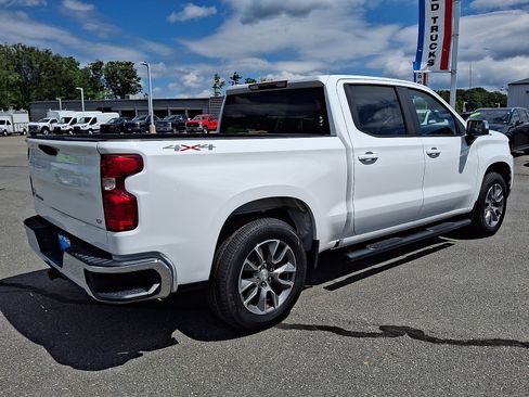Used 2020 Chevrolet Silverado 1500 LT AWD/4WD image 6
