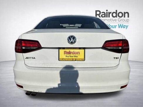 Used 2016 Volkswagen Jetta S FWD image 5