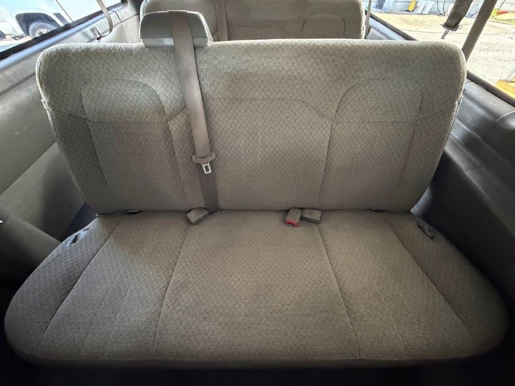 Used 2019 Chevrolet Express 3500 LS RWD image 34