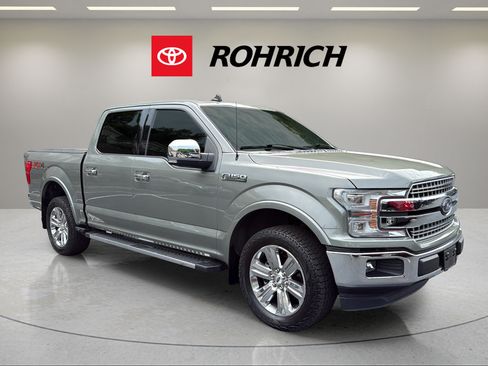 Used 2019 Ford F150 Lariat w/ Equipment Group 502A Luxury AWD/4WD image 4
