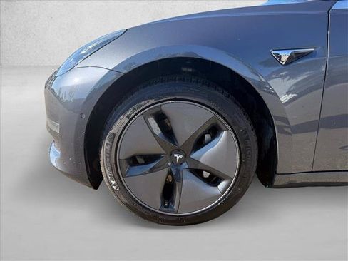 Used 2018 Tesla Model 3 Long Range RWD image 20