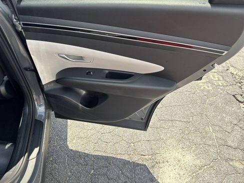 Used 2024 Hyundai Tucson SEL image 16