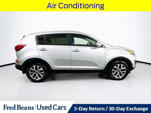 Used 2014 Kia Sportage LX AWD/4WD image 9