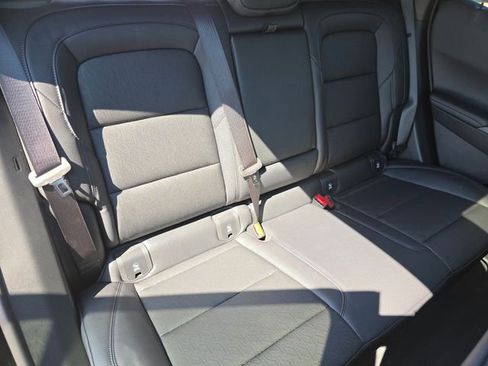 New 2026 Chevrolet Equinox LT w/ Convenience Package II FWD image 21