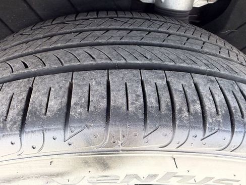 Used 2025 Hyundai Palisade Calligraphy image 36