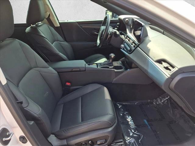 Used 2025 Lexus ES 350 w/ Premium Package FWD image 21