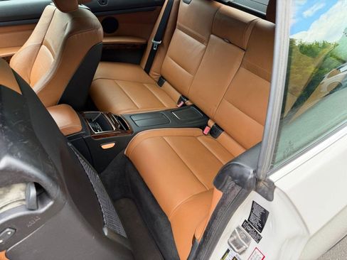 Used 2011 BMW 335i Convertible RWD image 21