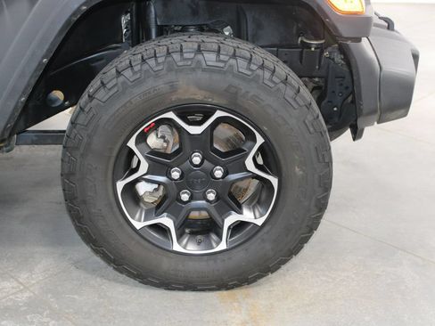 Used 2021 Jeep Wrangler Sport AWD/4WD image 55