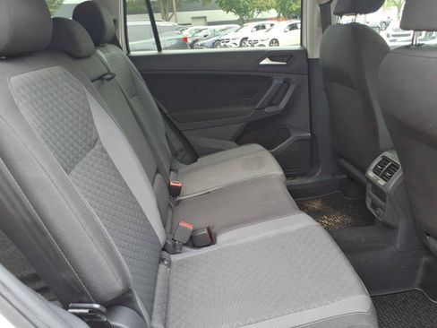 Used 2019 Volkswagen Tiguan S w/ Driver Assistance Package AWD/4WD image 25