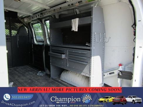 Used 2019 Chevrolet Express 2500 w/ Communications Package RWD image 8
