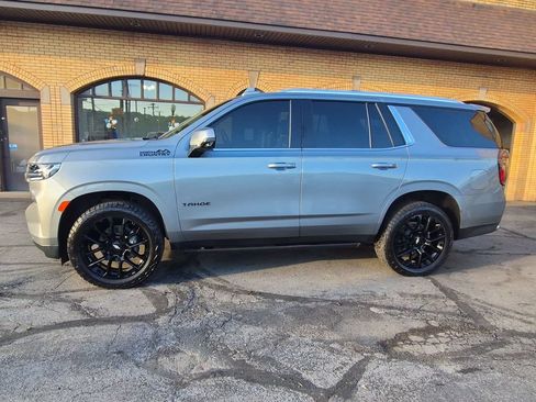Used 2023 Chevrolet Tahoe High Country AWD/4WD image 12